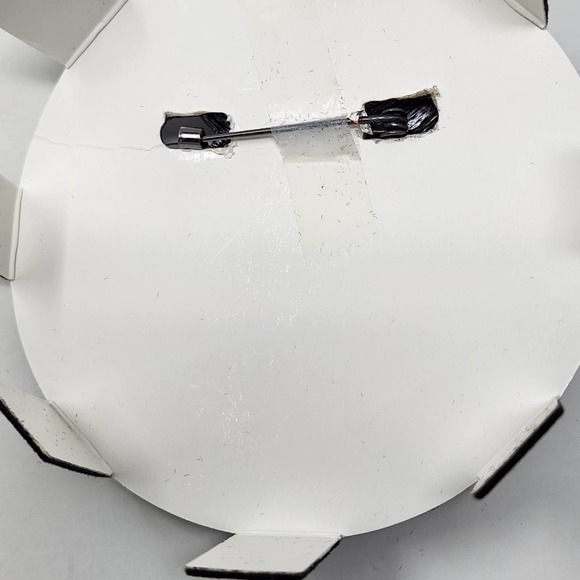 Natasha Flower Green Crystal Gunmetal Gray Silver Large Brooch Statement 3D New - Picture 3 of 4